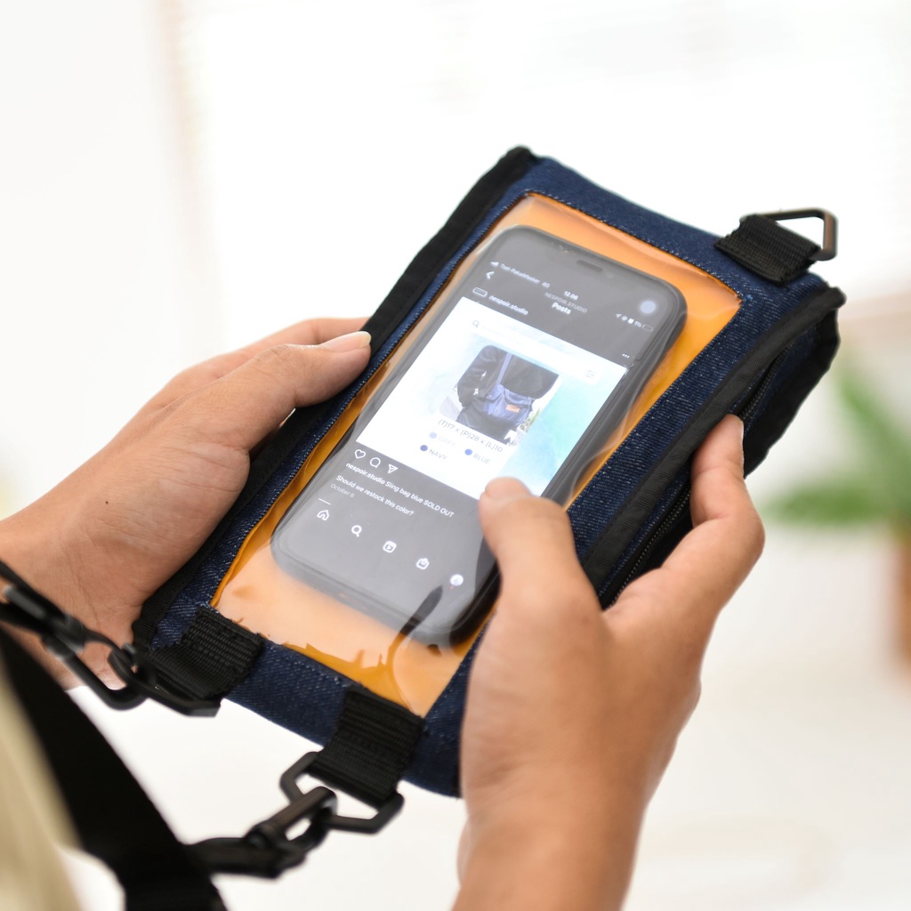 NESPOIR Sling Phone Bag // tas handphone // tas selempang // tas hp transparan // sling wallet handp