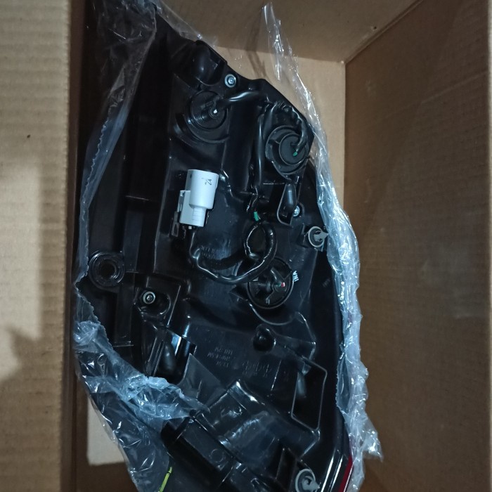 Stoplamp Lampu Belakang Agya Ayla 2018-2020 Original