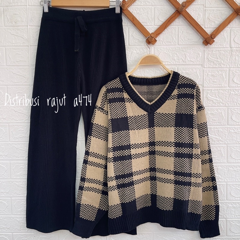 ONESET SWEATER RAJUT LIDYA TARTAN SETELAN CELANA KULOT DAN ROK