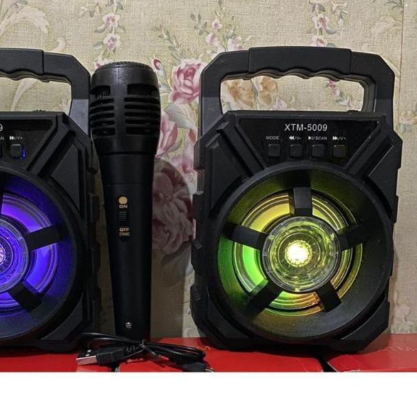 SPEAKER BLUETOOTH XTM-5009 PLUS MIC KARAOKE - SALON AKTIF XTM-5009