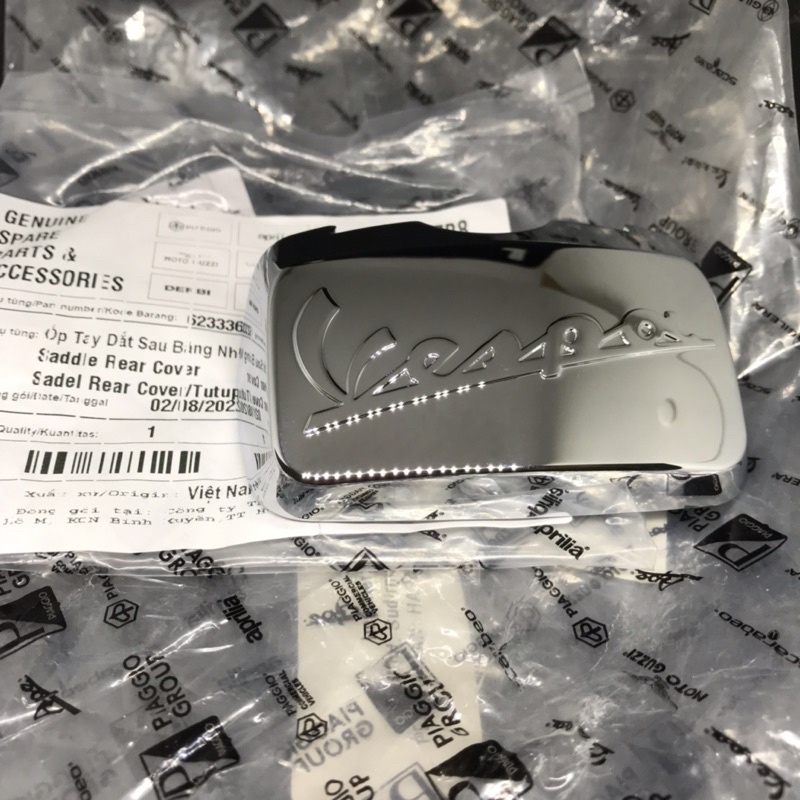 Sparepart vespa cover saddle handle LX GTS  original