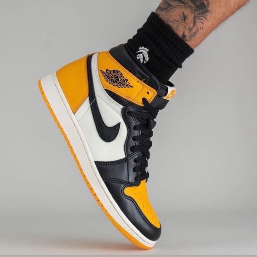 Air Jordan 1 High Yellow Toe "Taxi" - BNIB Original 100%