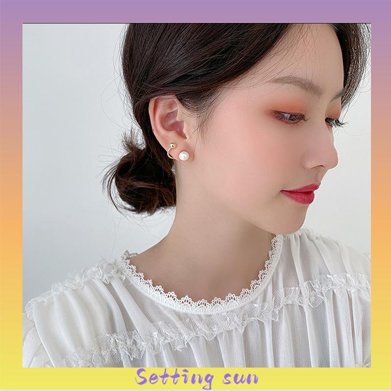 Anting Mutiara Temperamen Anting Desain Sederhana Wanita S925 Anting Kepribadian Perak S925 TN