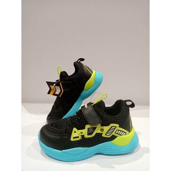 PRECISE :- sepatu anak banito keren dipakai dan nyaman ,diramayana