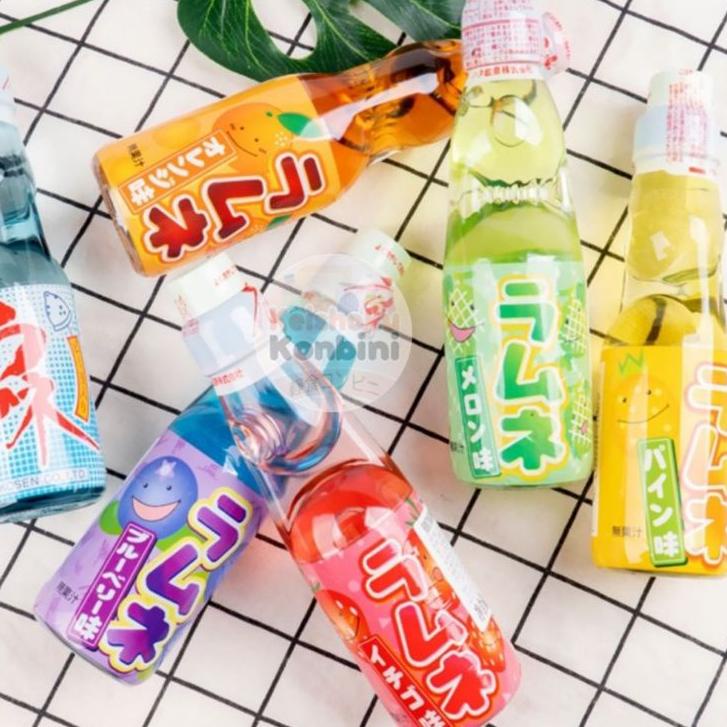

TRC7d7Cr--Hatakosen Melon Ramune Soda / Soda Jepang / Minuman Jepang / Snack Import Jepang / Minuman Soda Import