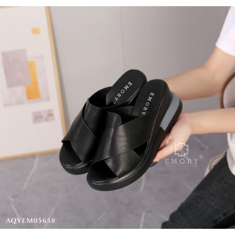 SENDAL EMORY Marvino. ( BDG )Series AQYEMO5658.