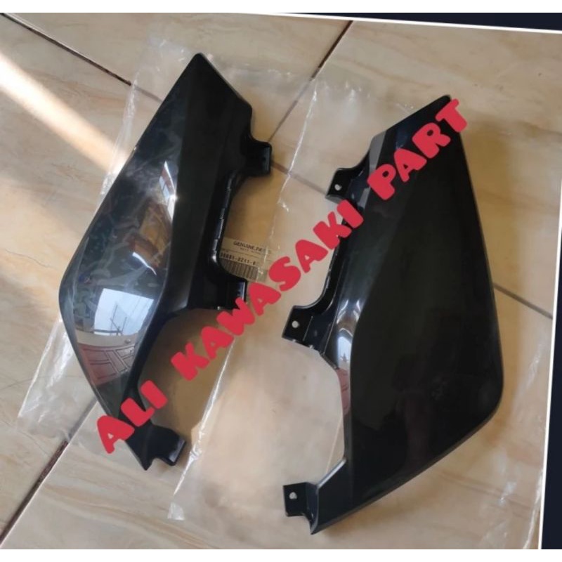 COVER BODY BODI BELAKANG HITAM KSR 110 KSR110 ORIGINAL