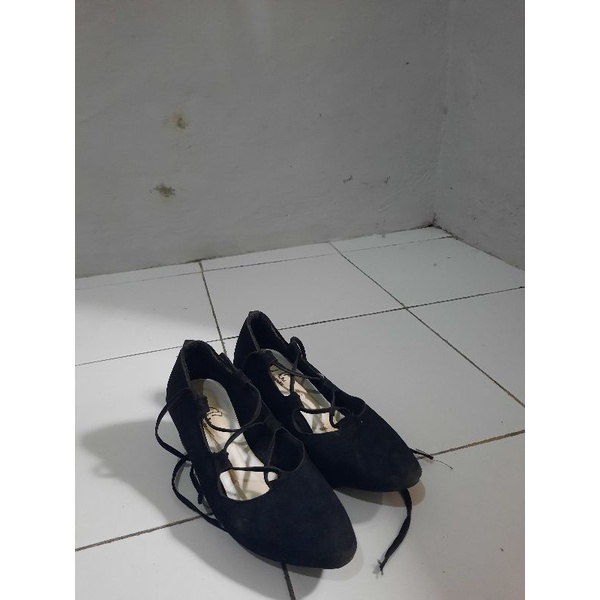 Preloved sepatu ballerina the things corner