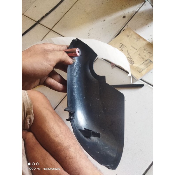 cover spion bawah kiri avanza agya 2015