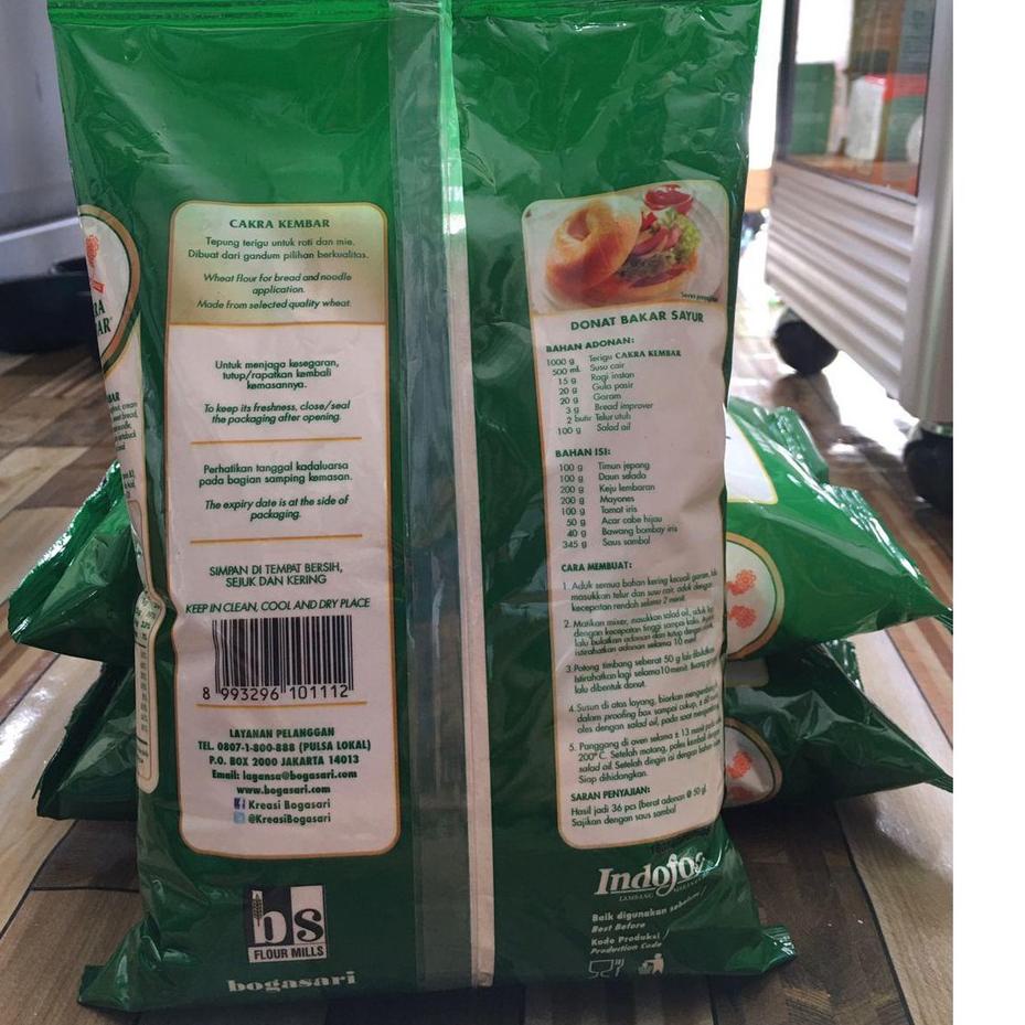 

Trxf4F9r--Tepung Terigu Cakra Kembar kemasan 1kg