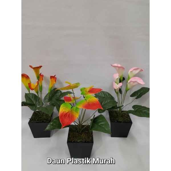 Bunga Hias Meja Kecil Artificial