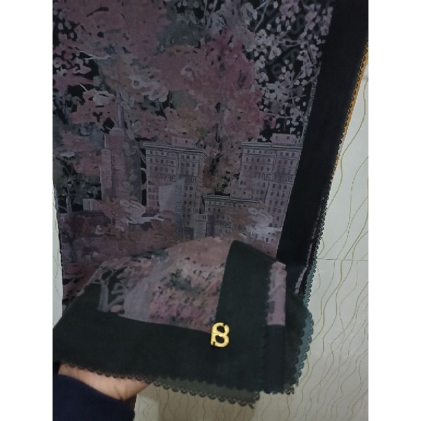 buttonscarves new york 3 hitam ukuran XL, chain 2 nera gialla, new eola, new bimu majesty, kenna & k