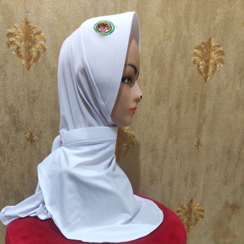 jilbab stikes putih garis satu tali/kancing/prepet