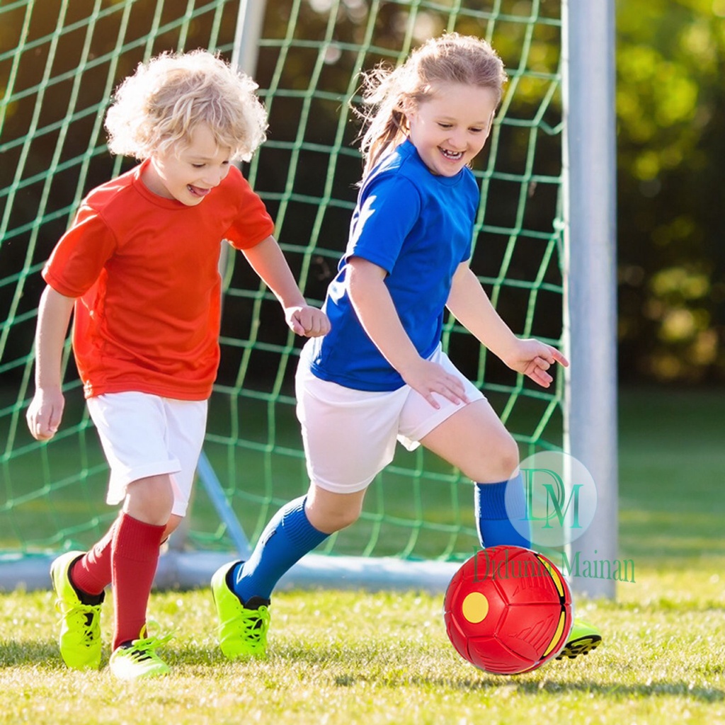 Mainan anak bola injak ajaib magic ufo ball