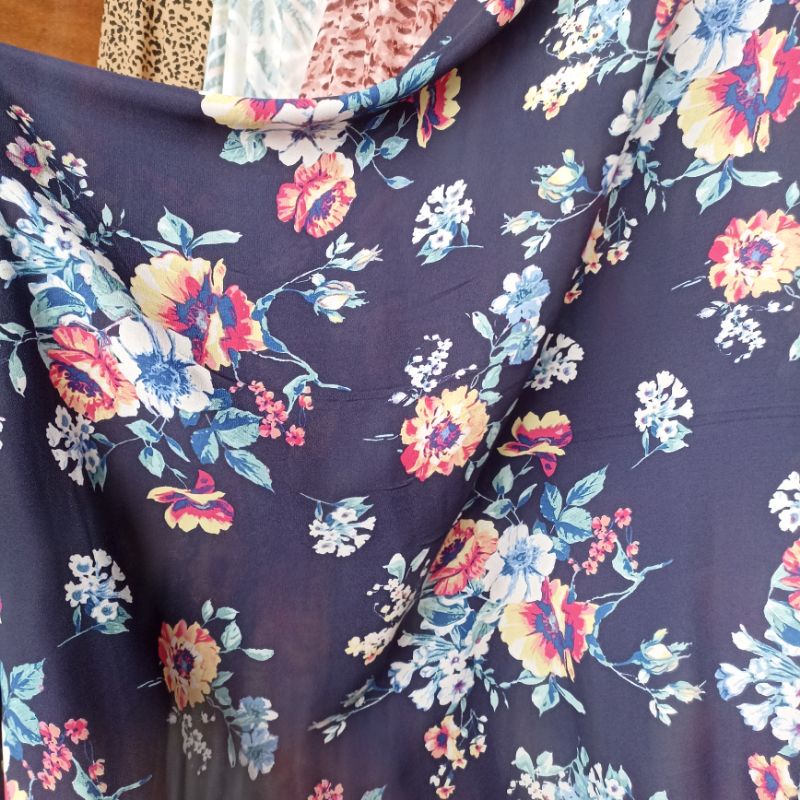 kain zara // kain zara crepe // kain zara crepe motif premium // kain zara motif premium  // kain za