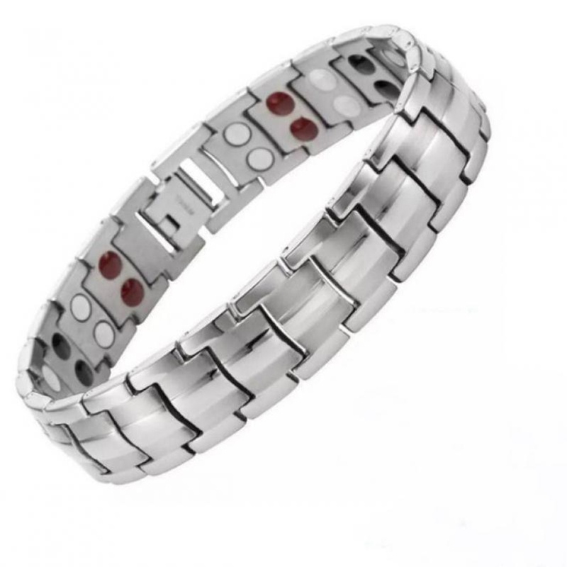 2022 Gelang Tangan Magnetik Motif Polkadot Bahan Stainless Steel Gaya Rock Untuk Pria