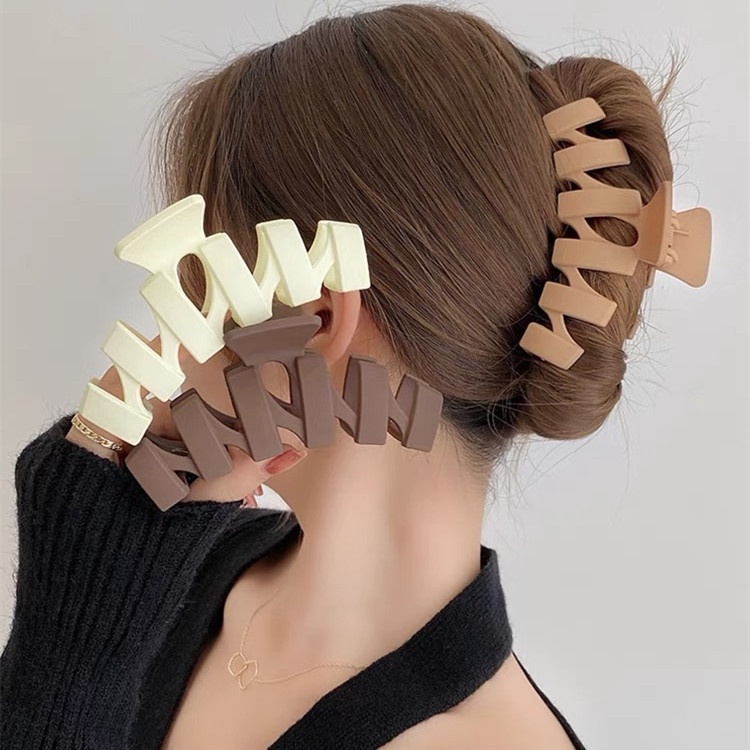 Grosir - F1035 Jepit Korea Fashion / Jepit Rambut Zig Zag / Jepit Rambut Wanita / Hair Clip Zig Zag / Hair Claw