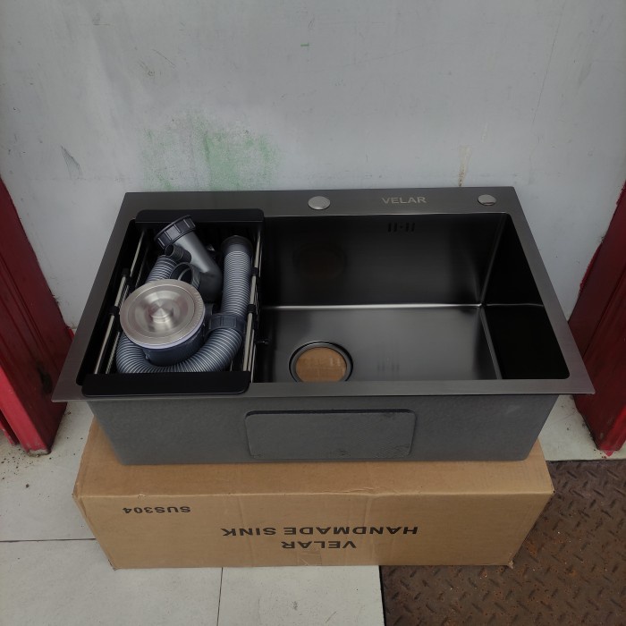 Kitchen Sink Velar 6845 Stainless Black