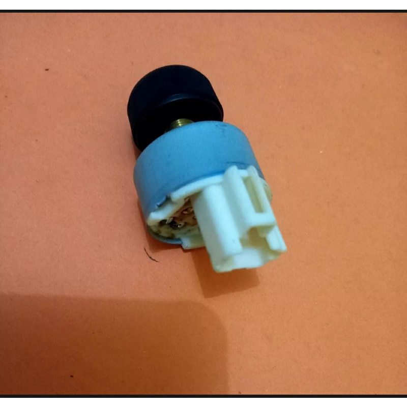 DIMMER POTENSIO LAMPU SPIDOMETER MOBIL INNOVA/FORTUNER