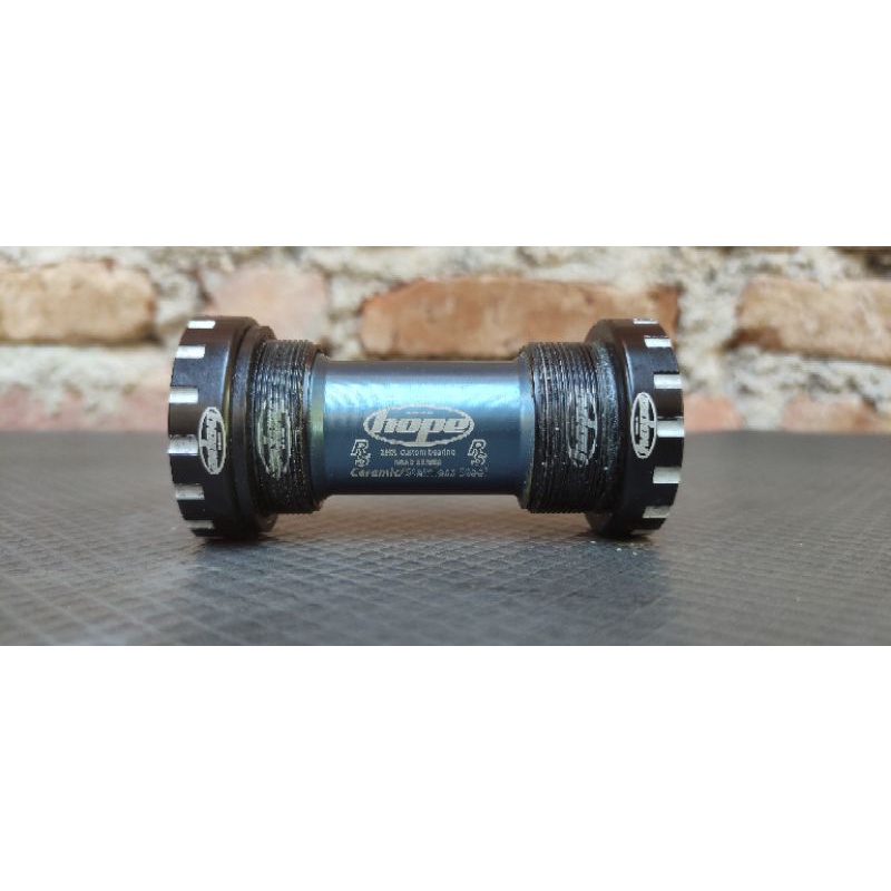 Bottom bracket Bb hope ceramic stainless steel road series hollowtech ht2 second bagus bukan shimano