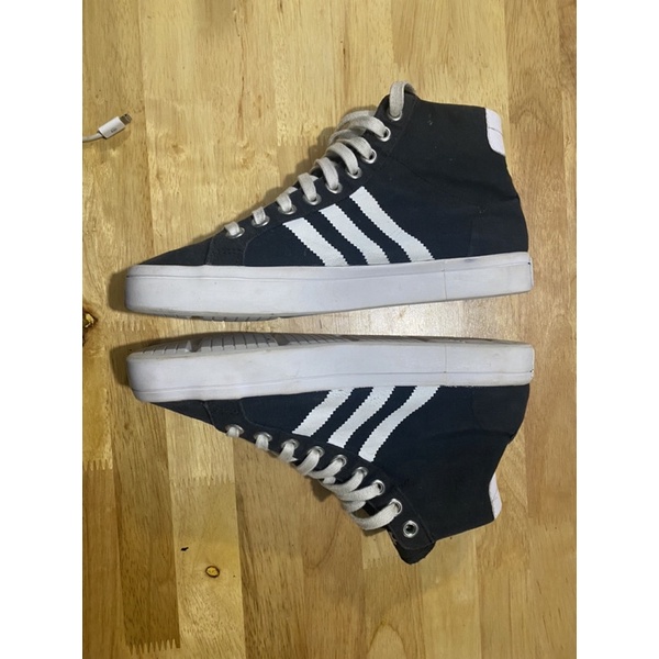 Adidas Court Vantage