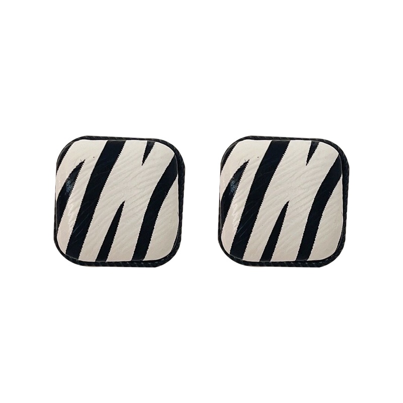 Anting Tusuk Motif Houndstooth Hias Mutiara Imitasi Bahan Sterling Silver 925 Ala Korea Untuk Wanita