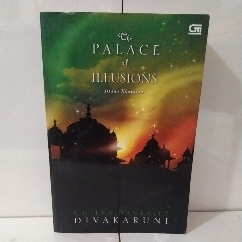istana khayalan THE PALACE OF ILLUSIONS buku ORIGINAL