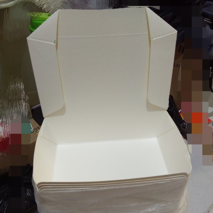 

Cantik Paperbox Size M 1100Ml Isi 50Pcs Hemat