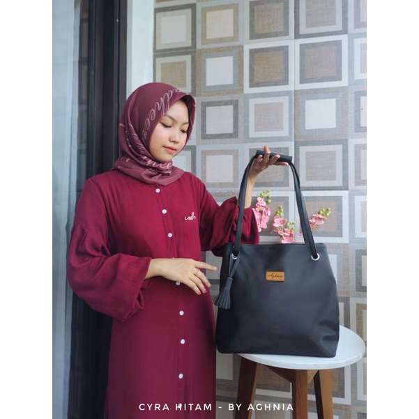 TOTEBAG CYRA CHOCOLY BY AGHNIA