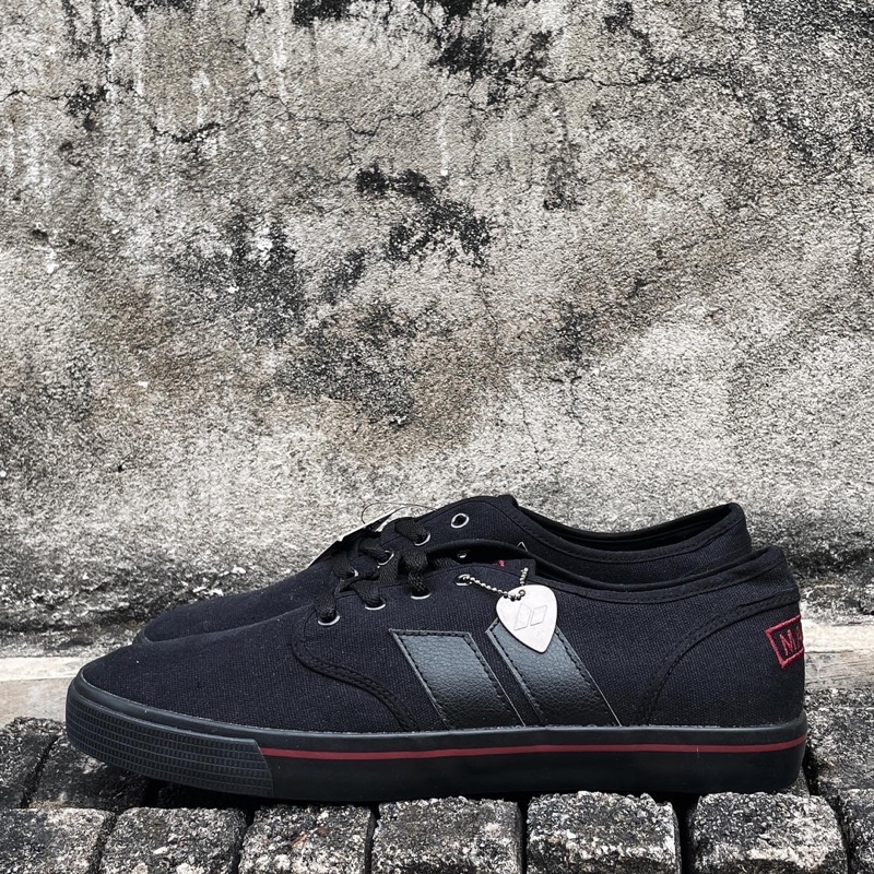 Sepatu Macbeth Langley Black Oxblood 100% Original Resmi