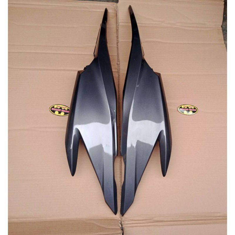 Cover body samping Honda Vario 125 Grey
