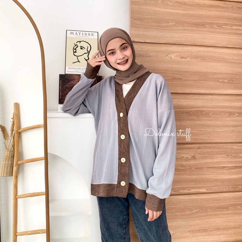 Radelia knit cardy