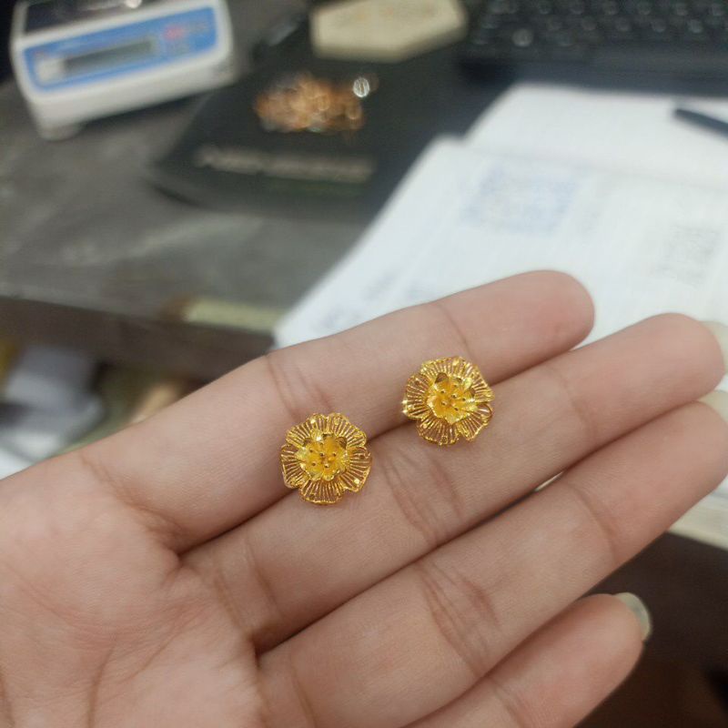 anting kadar 375%
