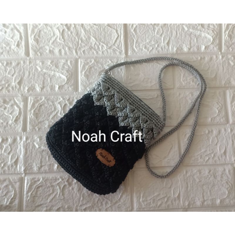Tas slempang hp rajut 2 resleting