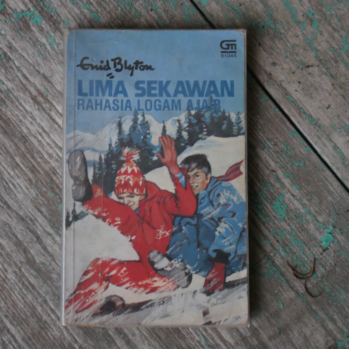 Jual Buku Novel Enid Blyton Lima Sekawan Rahasia Logam Ajaib Shopee Indonesia