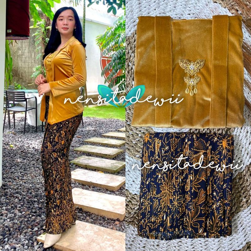 Kebaya Kutubaru + Rok Plisket / Model Saskia, Nuansa Gold