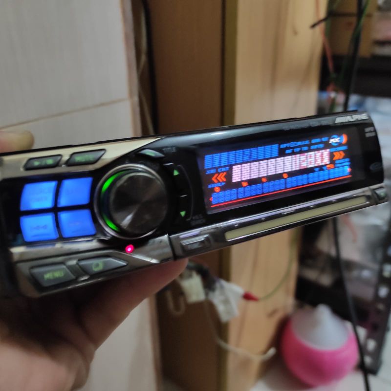 head unit sinlgle din ALPINE KONDISI RUSAK CDA 9853