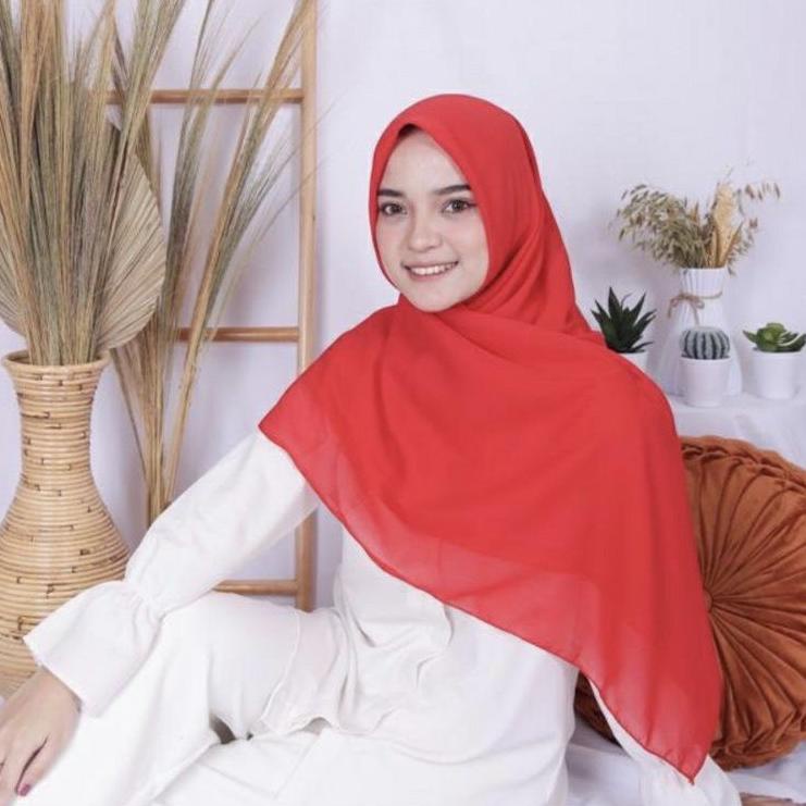 BND.18Oc22ˣ– JILBAB SEGIEMPAT BELLA SQUARE POLLYCOTTON HIJAB POLOS MERAH CABE/ BENDERA