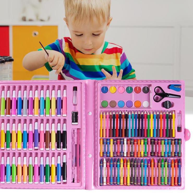

Kejutan Murah Crayon Set 150 Pcs / Art Set 150 Pcs / Pensi Warna Set / Alat Mewarnai Menggambar Melukis