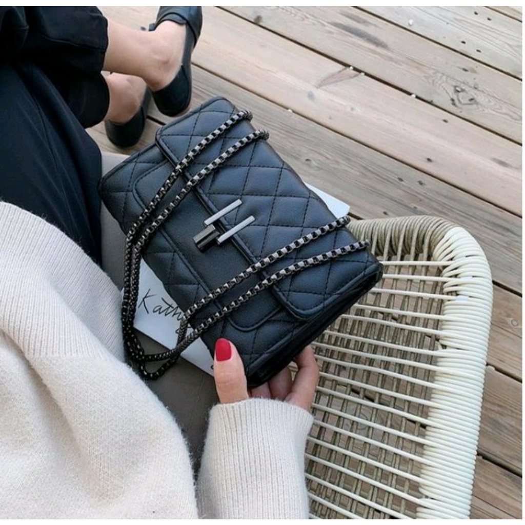 TAS SELEMPANG WANITA TERBARU 2022 - TAS SELEMPANG WANITA KECE KEKINIAN