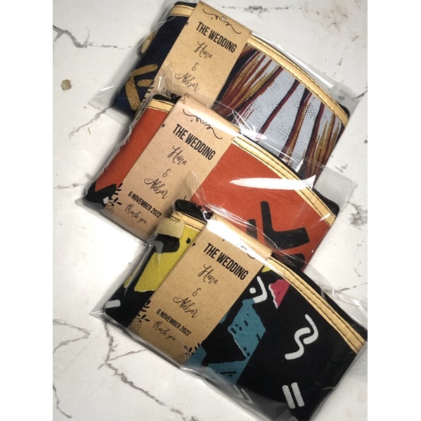 SOUVENIR PERNIKAHAN DOMPET KOIN POUCH DOMPET BATIK 14cmx9cm(( 1 kg 100pcs ))