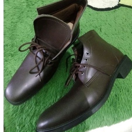 Sepatu Pria Boots By alive size 42 (tanpa kotak)