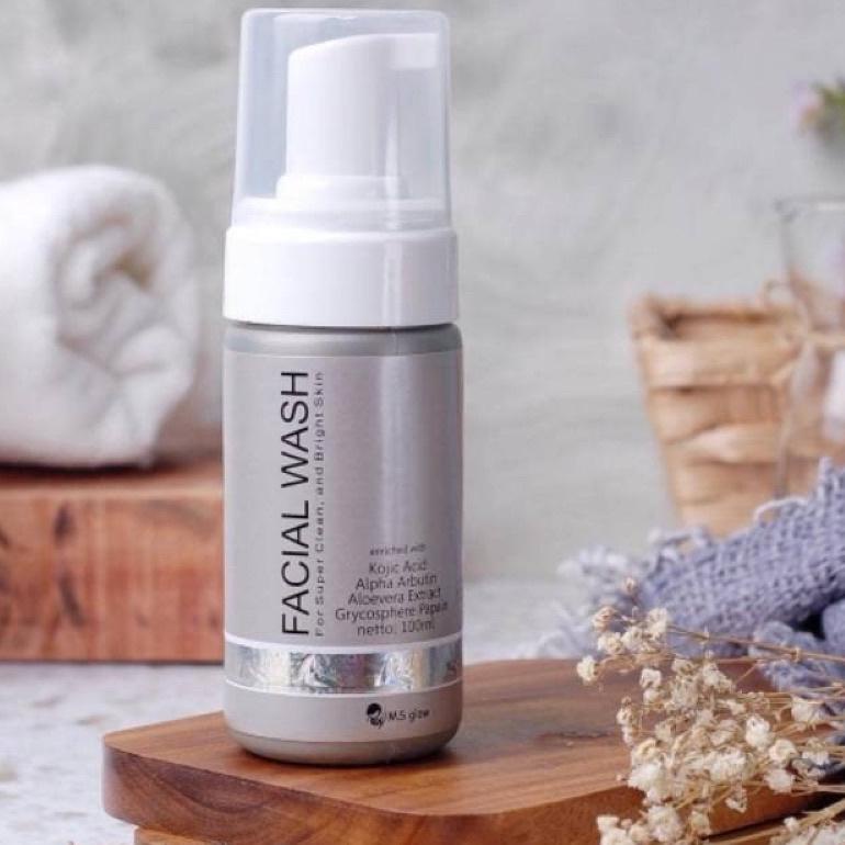 ECER FACIAL WASH M*S GLOW FACIAL WASH WANITA FACIAL WASH CEWEK FACIAL WASH TERLARIS FACIAL WASH BEAU