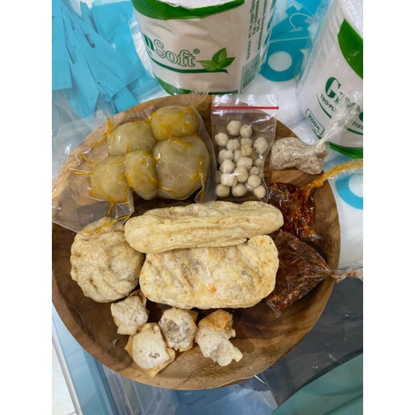

baso aci ayam suwir