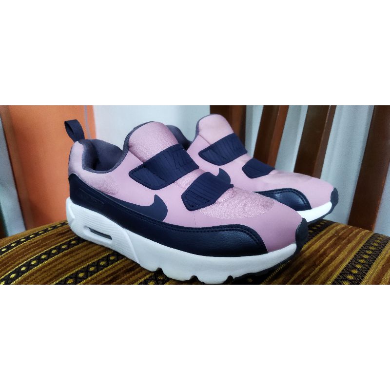 PL Sepatu anak cewek  Nike Air Max