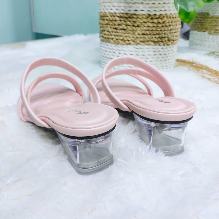 Sandal Anak Hak Kaca 3cm Novari A02