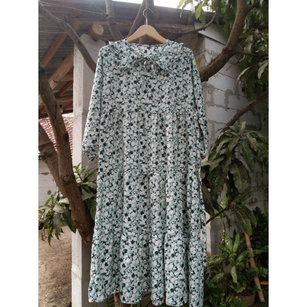 Midi dress kerah korea