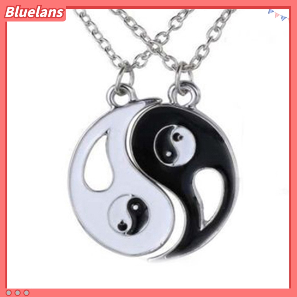 2 Pcs Perhiasan Kalung Couple Berliontin Yin Yang Hitam Putih Berlubang Untuk Teman Perempuan