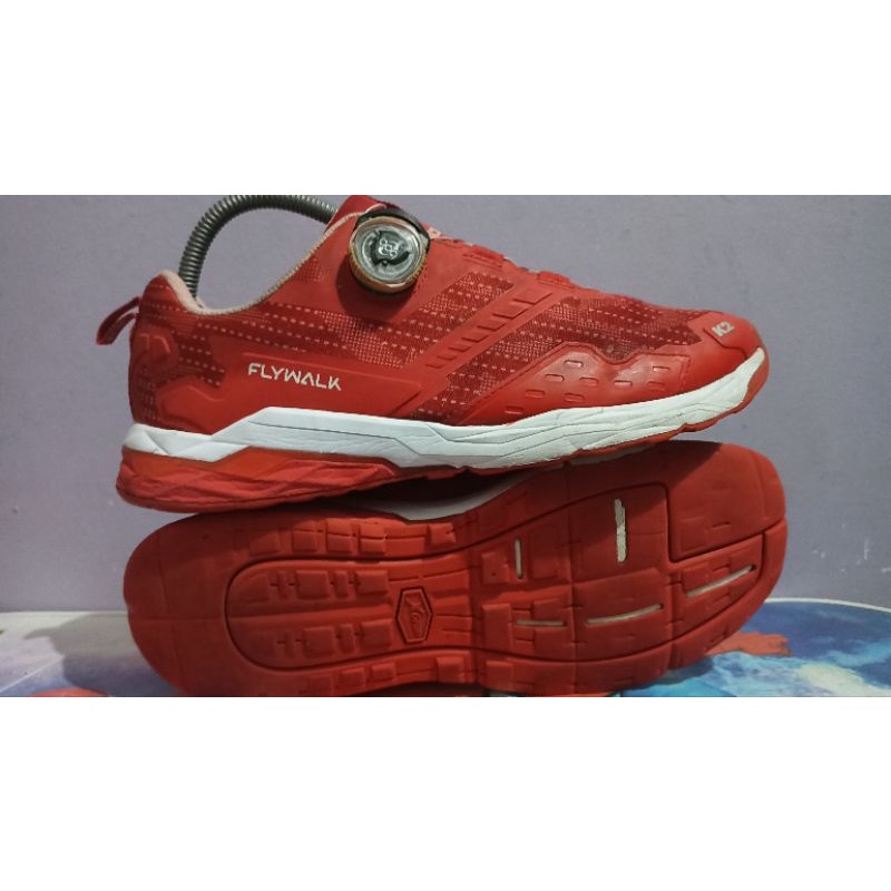 Sepatu hiking outdoor K2 second size 42