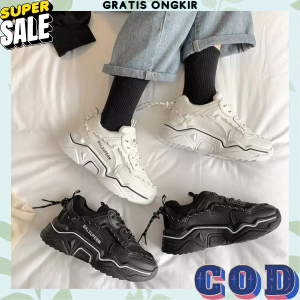 Sepatu Sneakers Wanita Sport Shoes Kekinian Terbaru Sepatu Casual Perempuan Dewasa Import Sepatu Sne